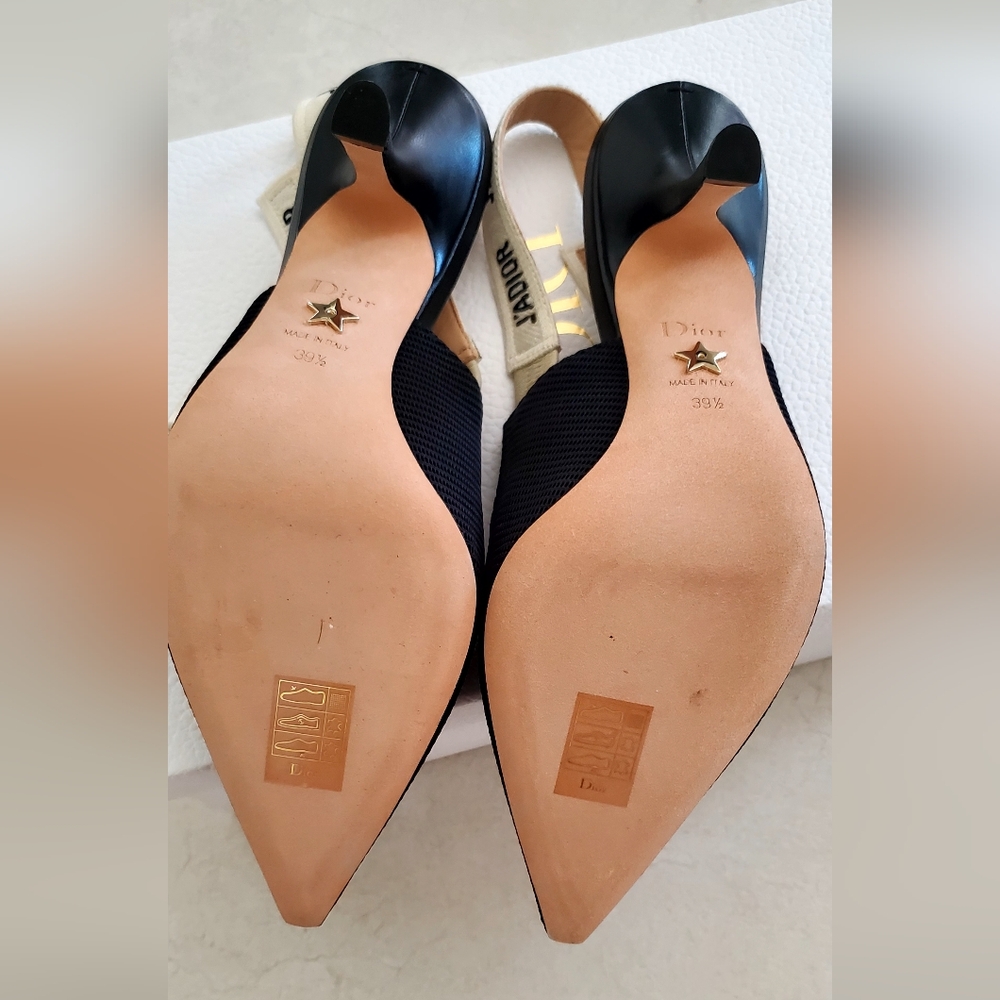 J'Adior Slingback Pump brand New, Never Worn - Picture 3 of 6